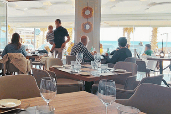 Panorámica interior Mias Pizzorante